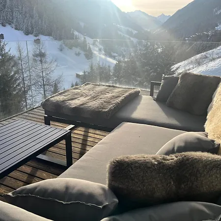 Luxurious 3 Bed, 3 Bath Apmt W Pool Appartement Kappl (Landeck)