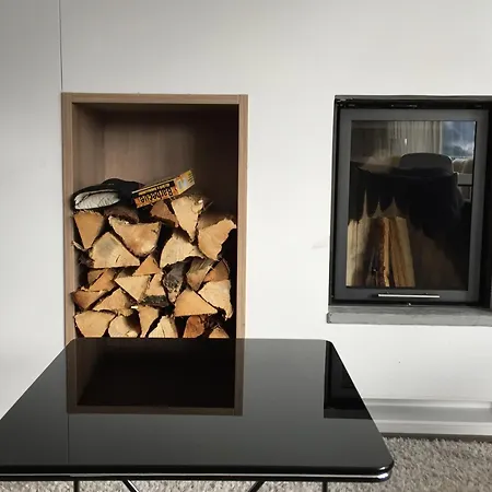 Apartment Luxurious 3 Bed, 3 Bath Apmt W Pool